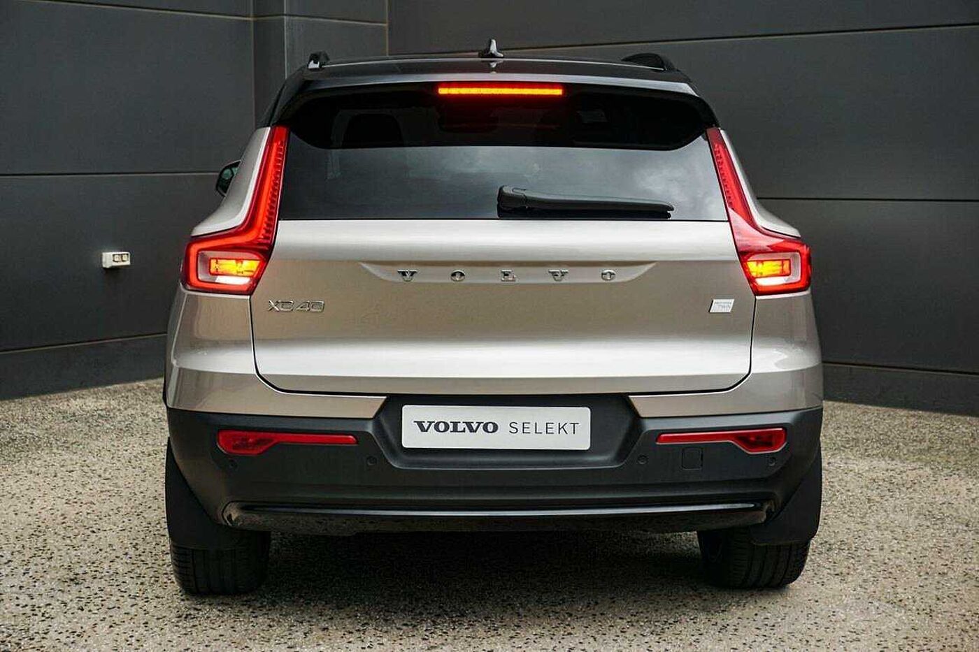 Volvo  XC40 Recharge Ultimate, Twin Motor, Electric