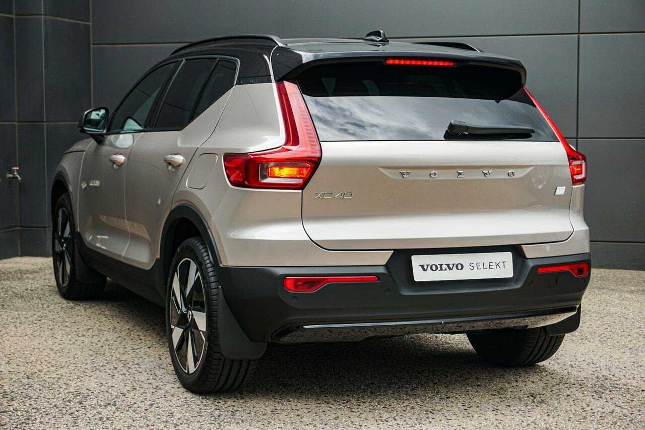 Volvo  XC40 Recharge Plus, Single Motor, Electric