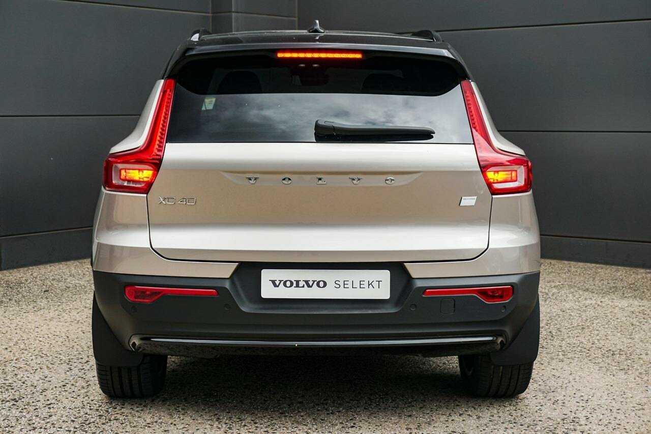 Volvo  XC40 Recharge Plus, Single Motor, Electric