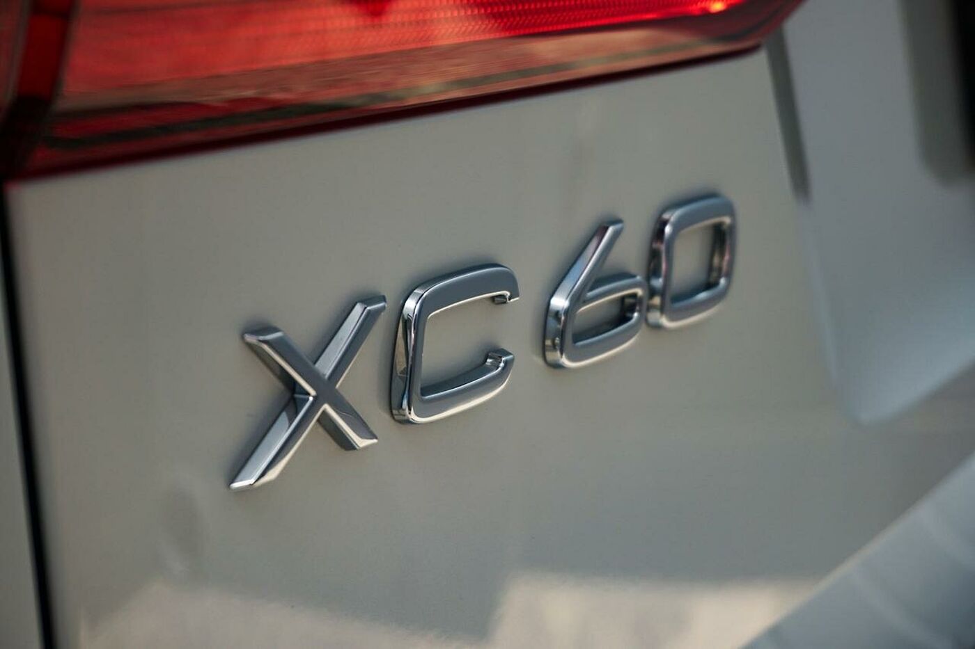 Volvo  XC60 Plus, B5 AWD Mild hybrid, Petrol