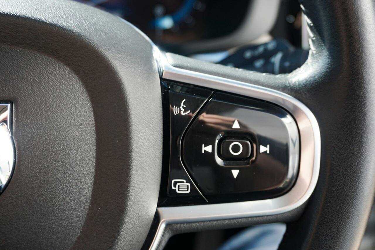 Volvo  XC60 Inscription, B5 mild hybrid