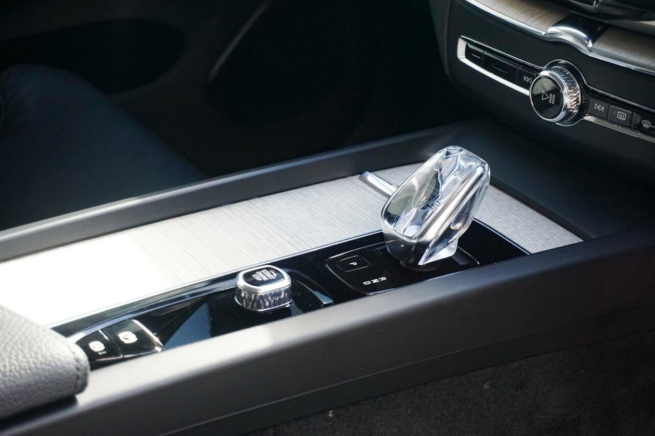 Volvo  XC60 Inscription, B5 mild hybrid