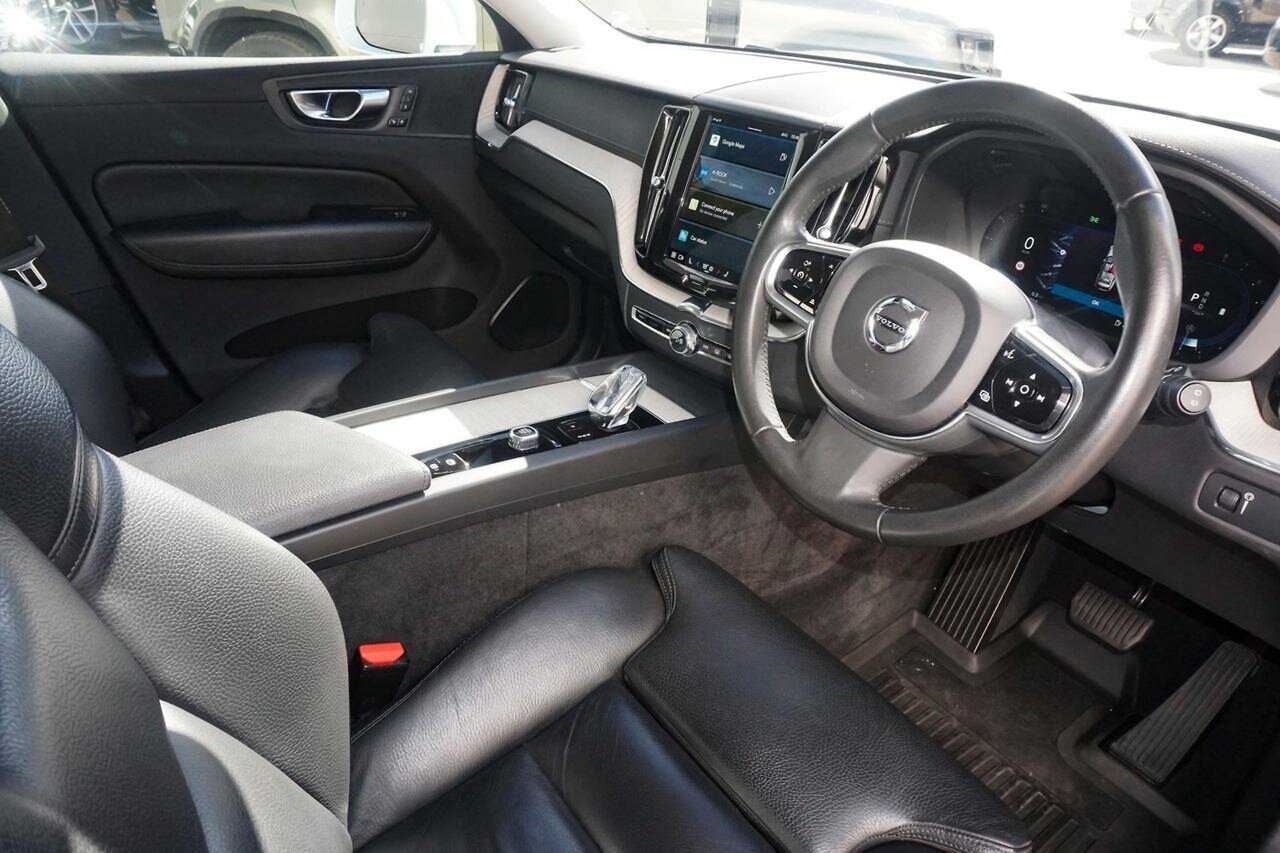 Volvo  XC60 Inscription, B5 mild hybrid