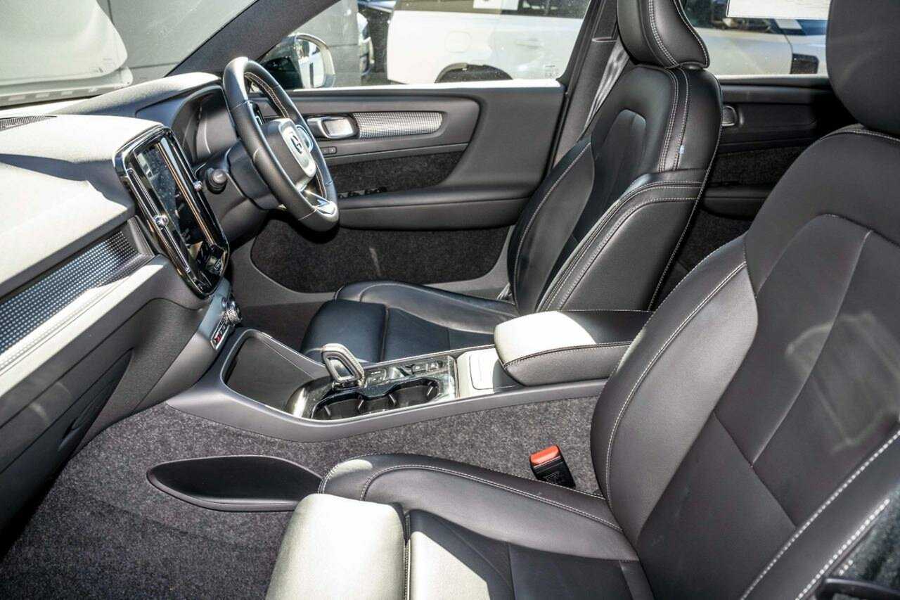 Volvo  XC40 R-Design, T5 Petrol AWD (185 kW)