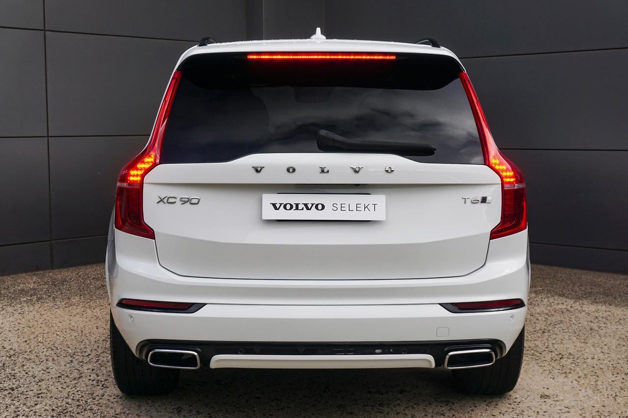 Volvo  XC90 R-Design, T6 AWD (235 kW), Seven individual seats