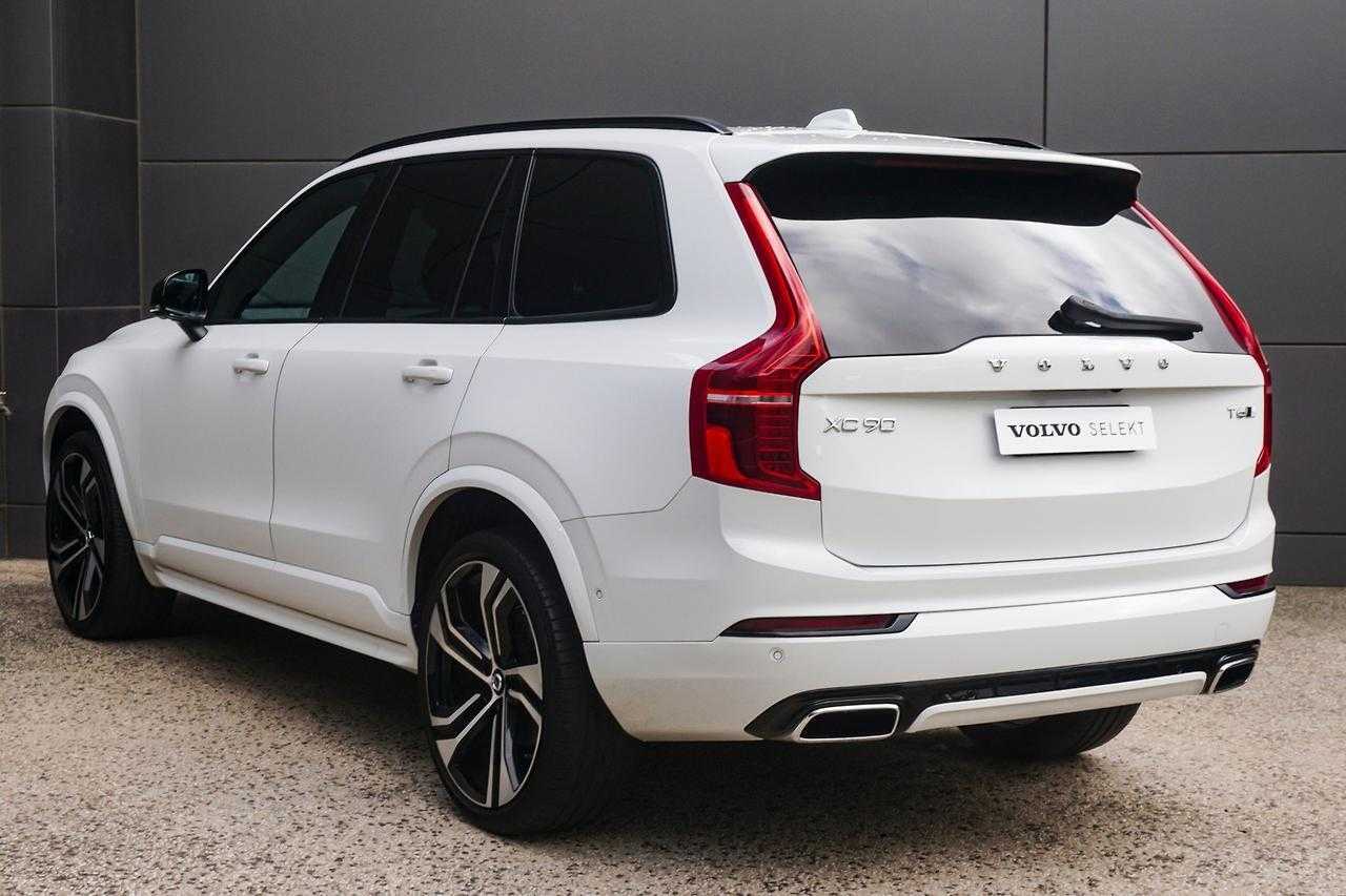Volvo  XC90 R-Design, T6 AWD (235 kW), Seven individual seats