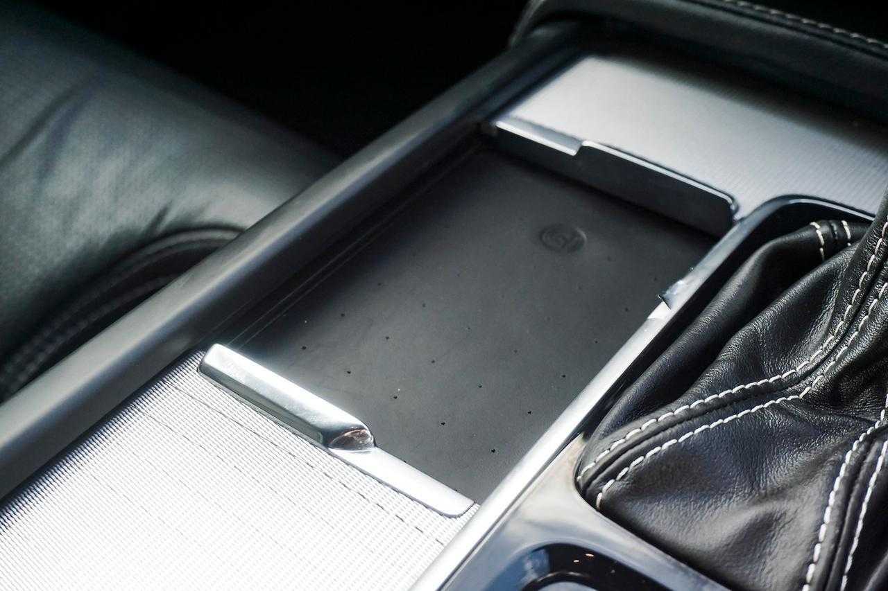Volvo  XC90 R-Design, T6 AWD (235 kW), Seven individual seats