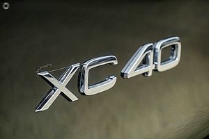 Volvo  XC40 D4 Momentum