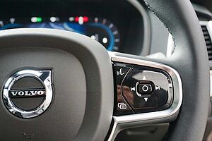 Volvo  XC90 Ultimate, B6 Mild Hybrid, Petrol, Dark, 7 Seats