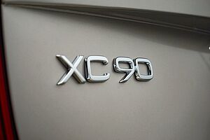 Volvo  XC90 Ultimate, B6 Mild Hybrid, Petrol, Dark, 7 Seats