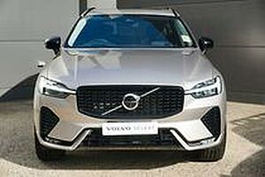 Volvo  XC60 Ultimate, B6 AWD mild hybrid, Petrol, Dark