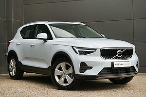 Volvo  XC40 Plus, B4 Mild hybrid, Petrol