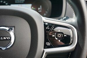 Volvo  XC90 Recharge R-Design, T8 AWD (235+65 kW), Seven individual seats