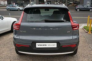 Volvo  XZ MY24 Ultimate B4 AWD Bright