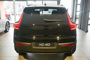 Volvo  XC40 Black Edition Ultra, B4 AWD Mild hybrid, Petrol