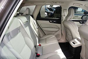 Volvo  UZ MY25 Plus T8 AWD Plug-In Hybrid