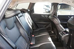 Volvo  XC60 Inscription, B5 mild hybrid