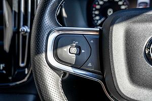 Volvo  XC40 R-Design, T5 Petrol AWD (185 kW)
