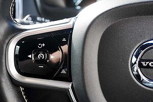 Volvo  XC90 R-Design, T6 AWD (235 kW), Seven individual seats