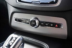 Volvo  XC90 R-Design, T6 AWD (235 kW), Seven individual seats