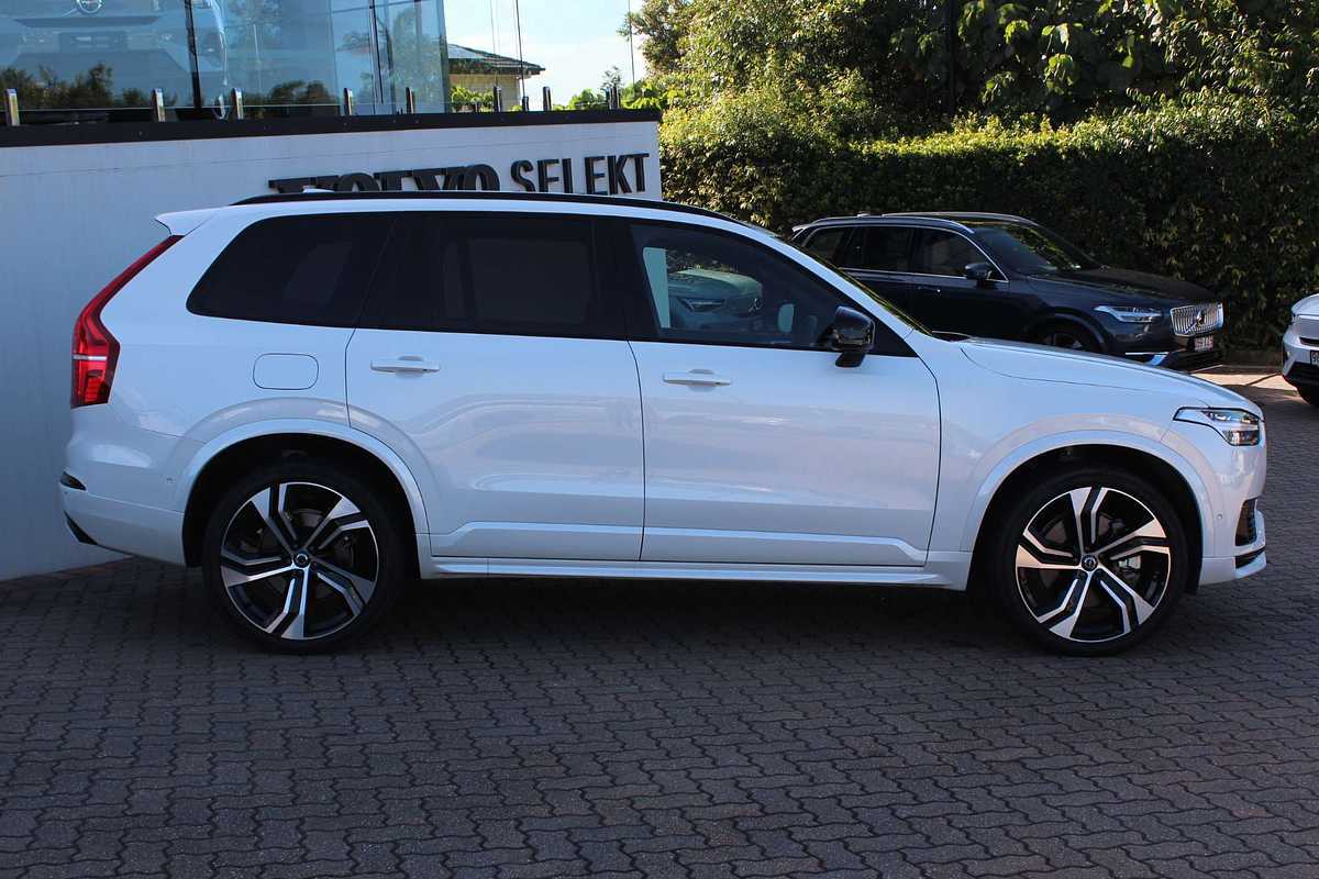 Volvo  XC90 Recharge Ultimate, T8 AWD Plug-In Hybrid, Electric/Petrol, Dark, 7 Seats