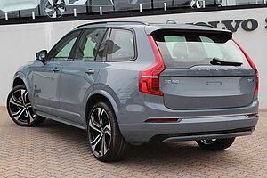 Volvo  XC90 Ultimate, B6 Mild Hybrid, Petrol, Dark, 7 Seats