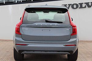 Volvo  XC90 Ultimate, B6 Mild Hybrid, Petrol, Dark, 7 Seats