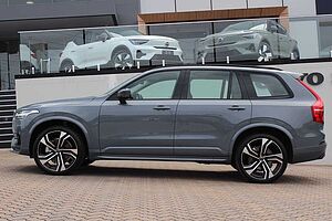 Volvo  XC90 Ultimate, B6 Mild Hybrid, Petrol, Dark, 7 Seats