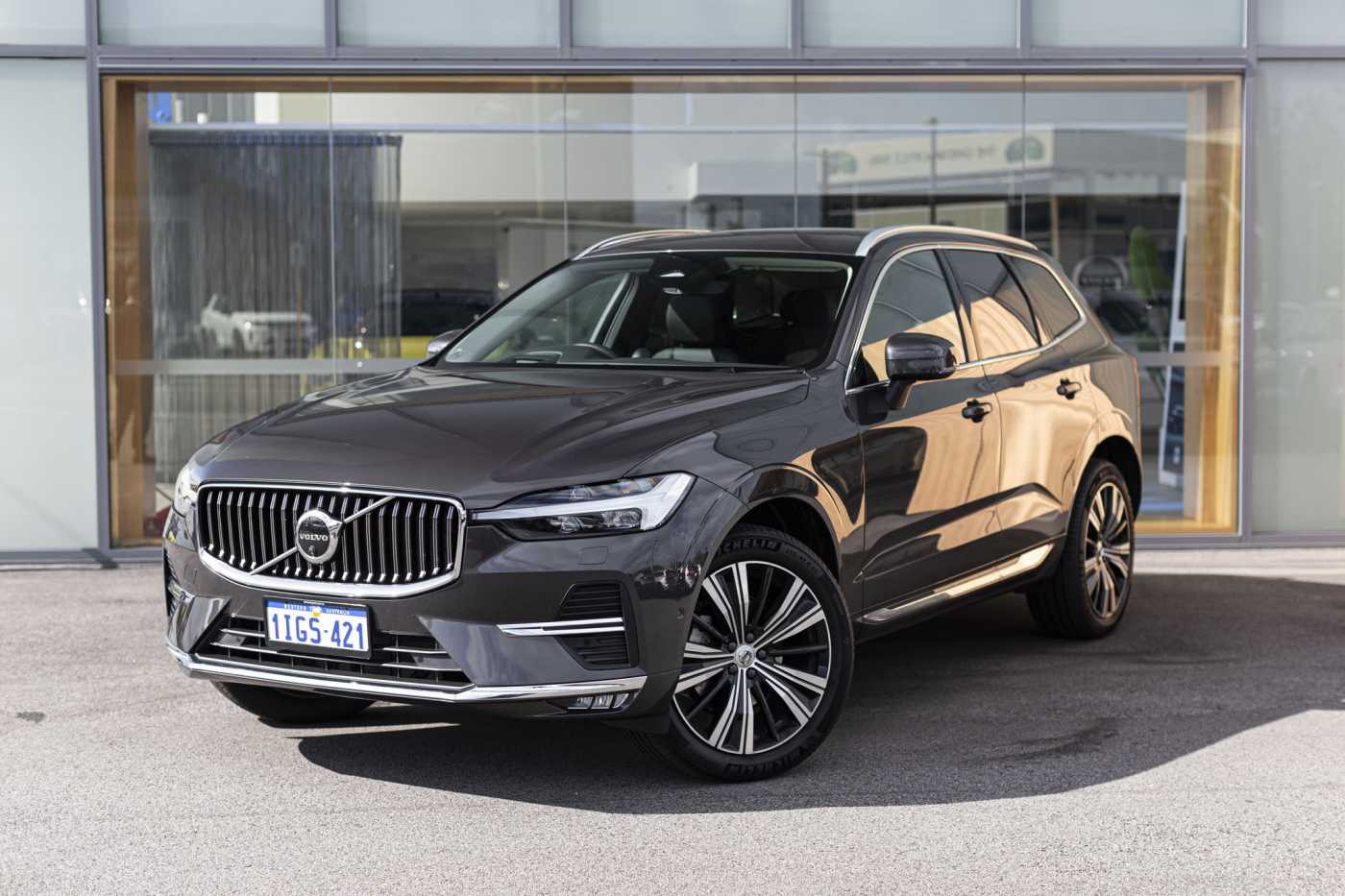 Volvo  XC60 Ultimate, B5 Mild Hybrid, Petrol, Bright