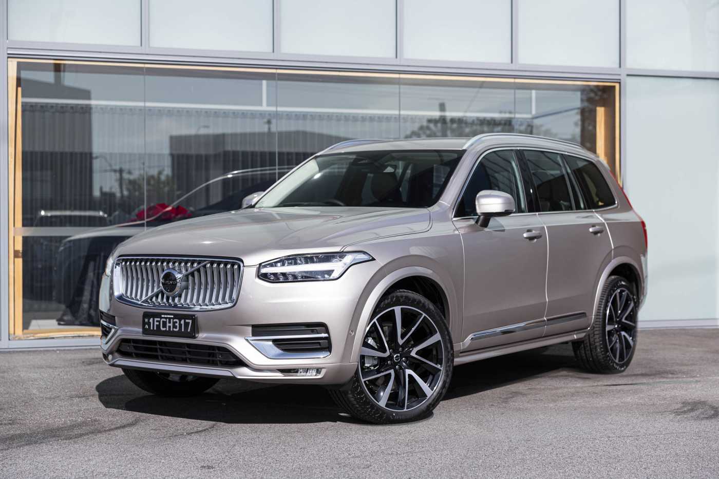 Volvo  XC90 Ultimate, B6 AWD Mild hybrid, Petrol, Bright, 7 Seats