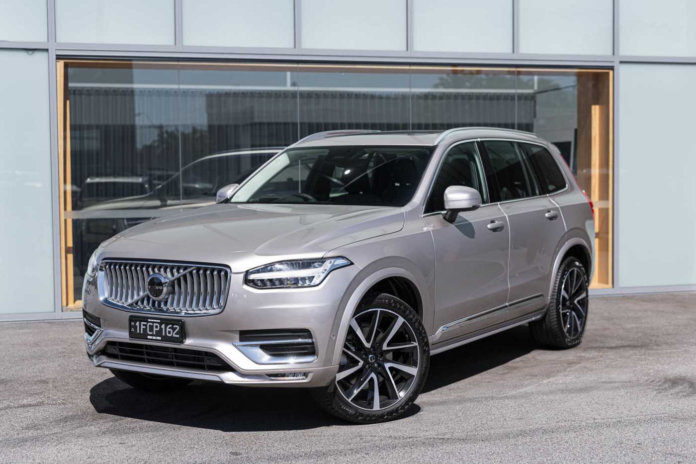 Volvo  XC90 Ultimate, B6 AWD Mild hybrid, Petrol, Bright, 7 Seats