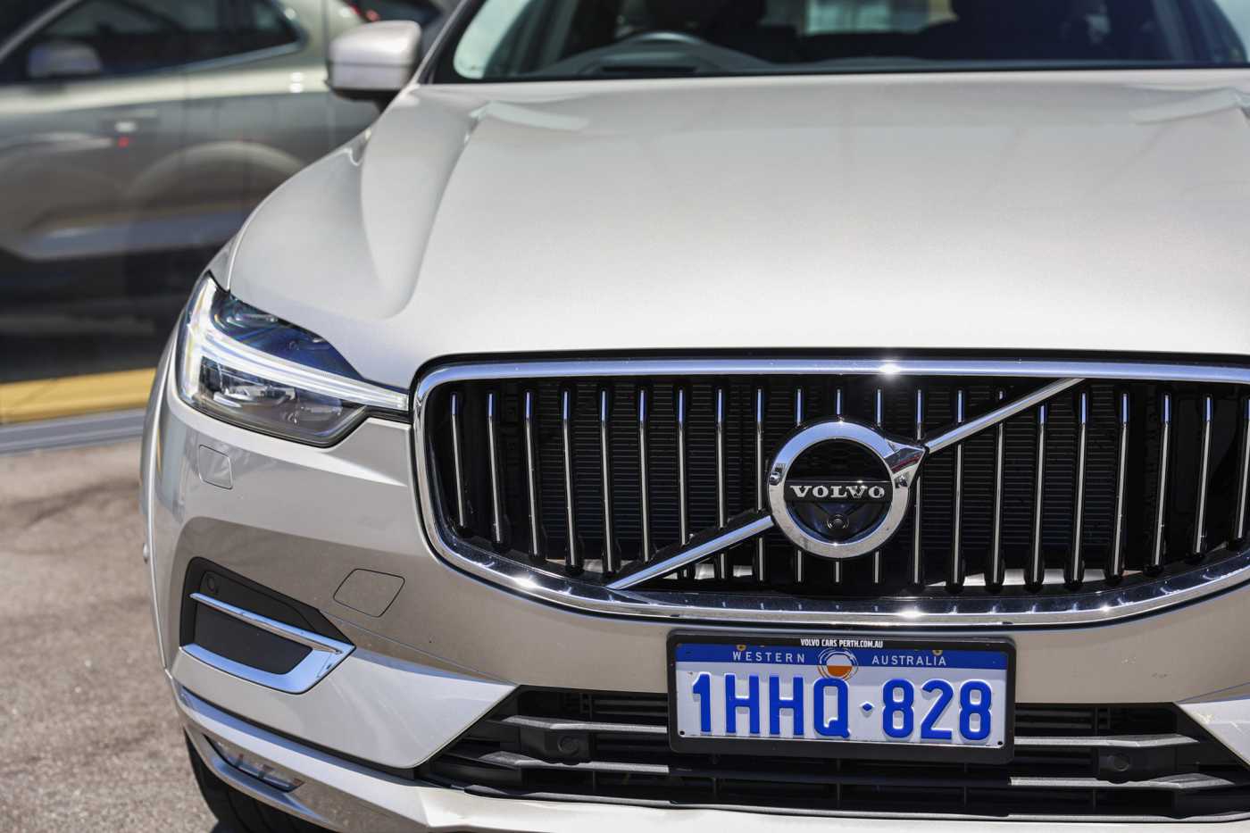 Volvo  XC60 Inscription, T5 AWD (187 kW)