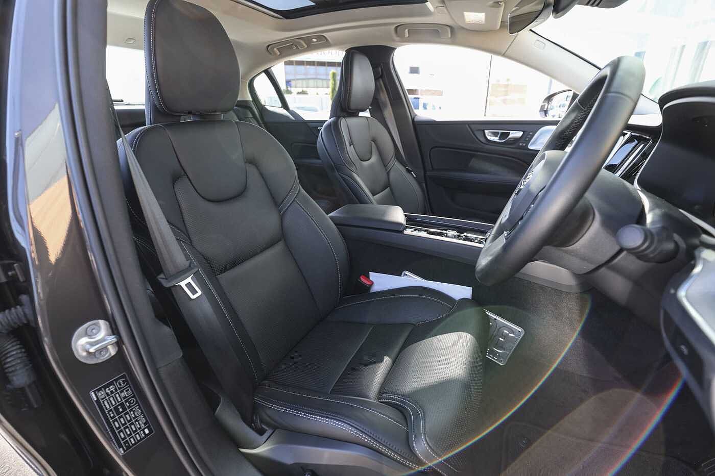 Volvo  S60 Ultimate, B5 Mild Hybrid, Petrol, Bright
