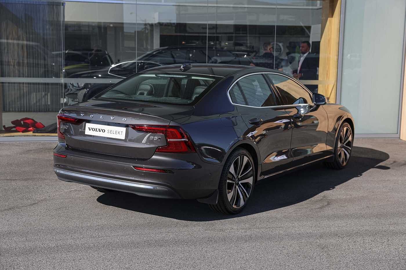 Volvo  S60 Ultimate, B5 Mild Hybrid, Petrol, Bright
