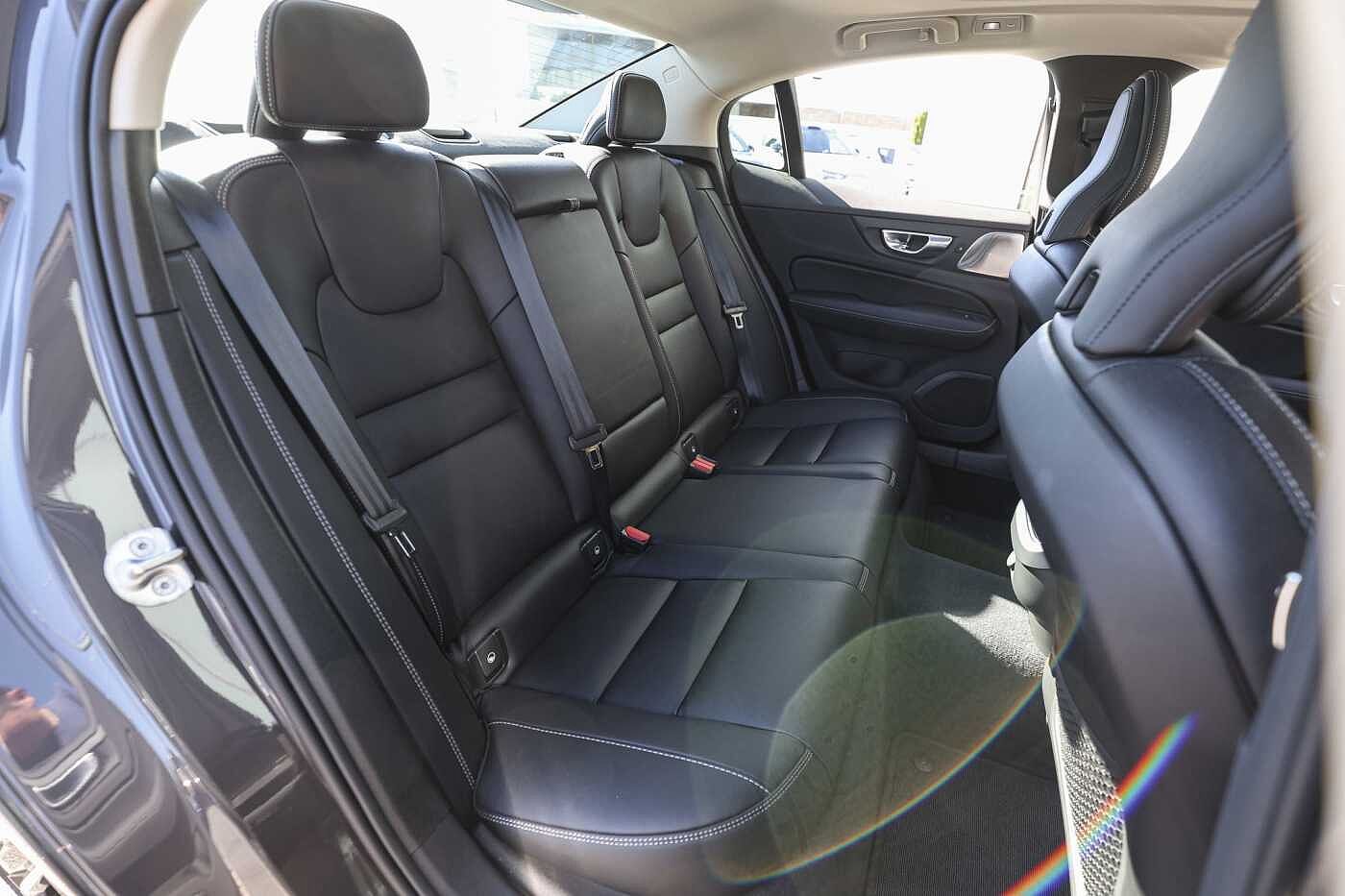 Volvo  S60 Ultimate, B5 Mild Hybrid, Petrol, Bright