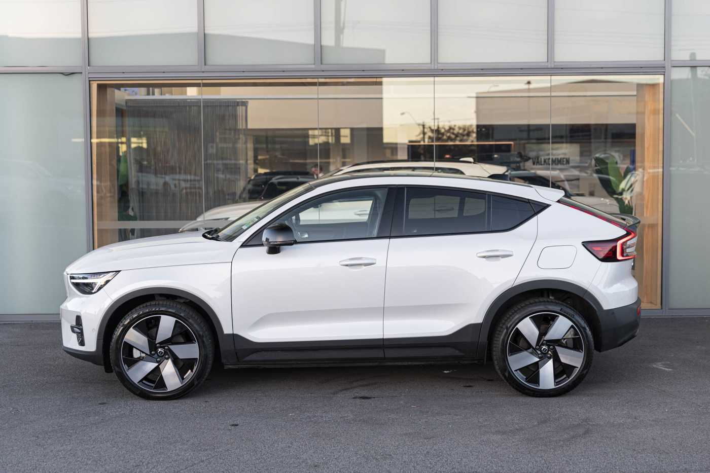 Volvo  XK MY24 Recharge AWD Twin