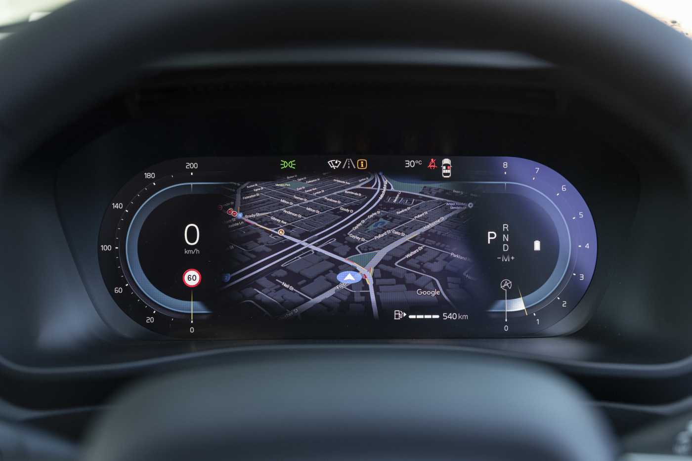 Volvo  XC40 Plus, B4 Mild hybrid, Petrol