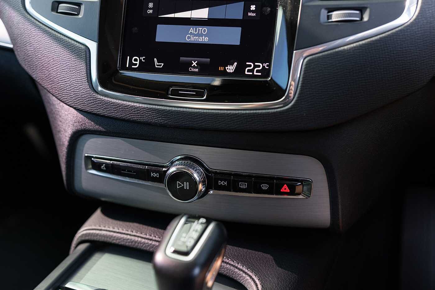 Volvo  XC90 D5 Momentum AWD