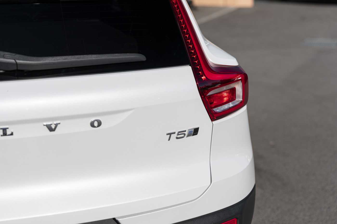 Volvo  XC40 T5 R-Design AWD