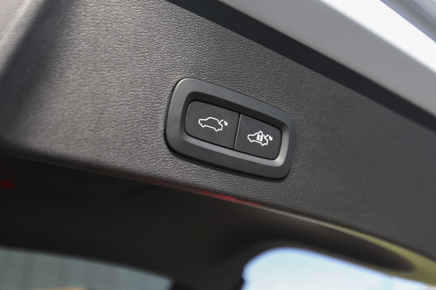 Volvo  XC40 Recharge Ultimate, Twin Motor, Electric