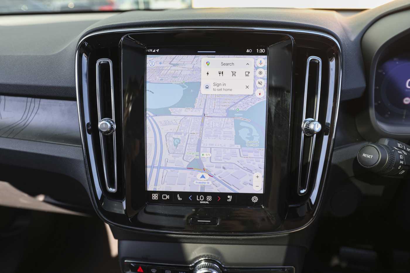 Volvo  XC40 Recharge Ultimate, Twin Motor, Electric