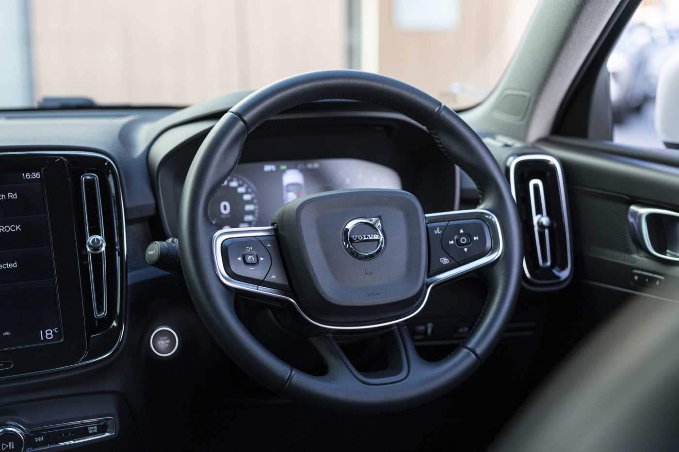 Volvo  XC40 T4 Momentum