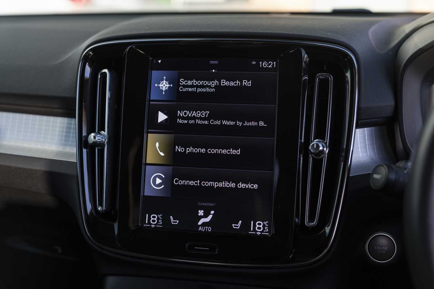 Volvo  XC40 T4 Momentum FWD