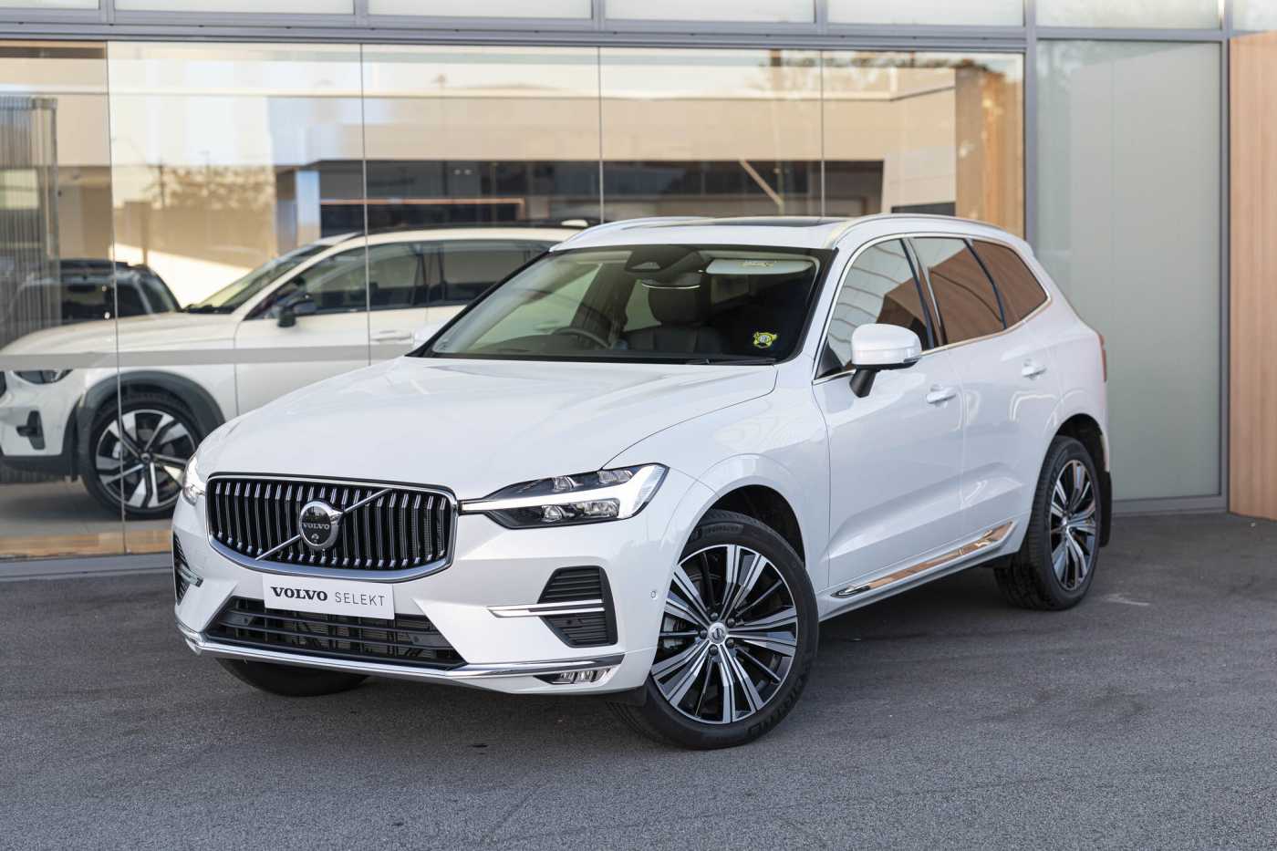 Volvo  XC60 Ultra, B5 AWD Mild hybrid, Petrol, Bright