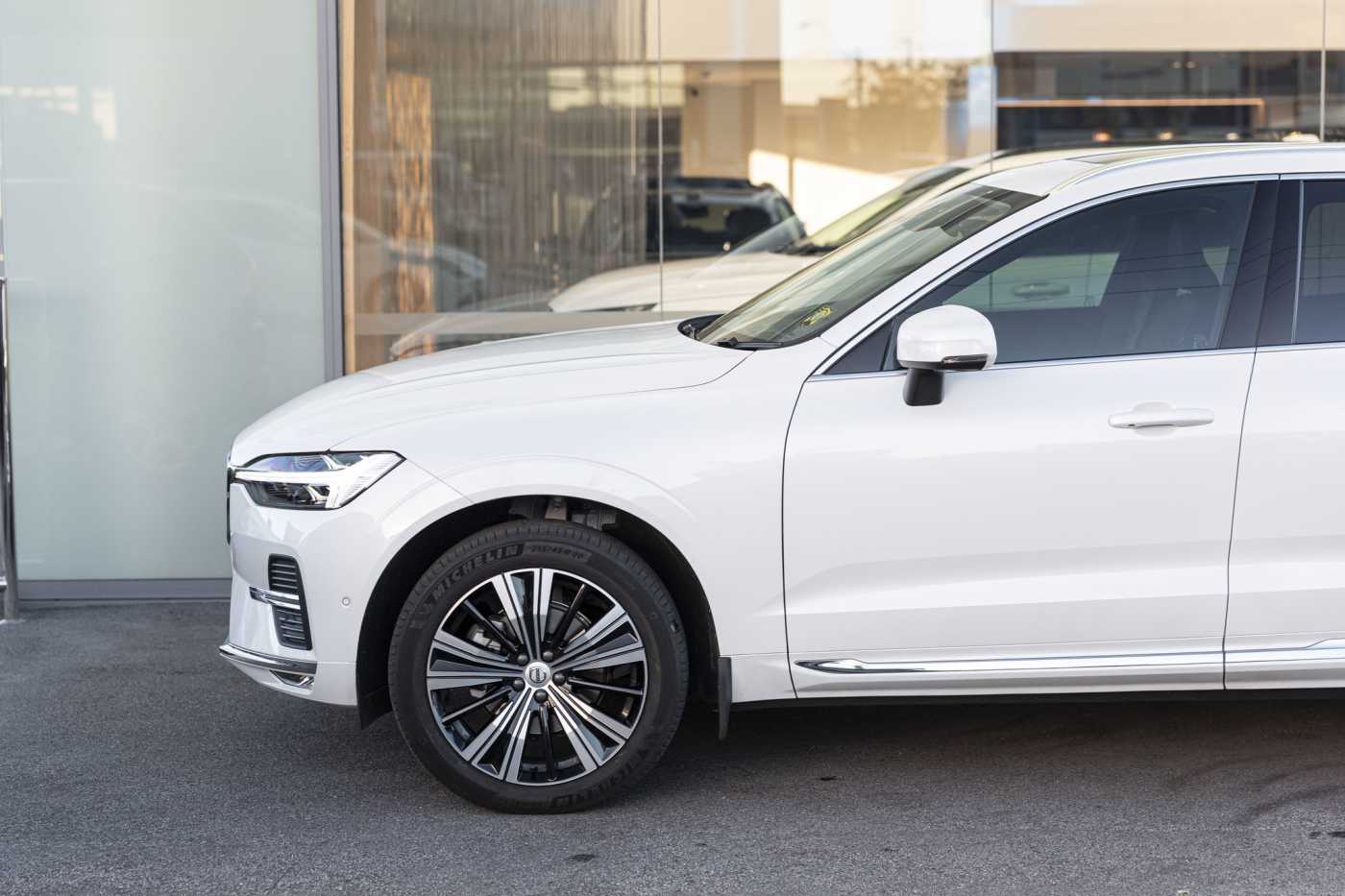Volvo  XC60 Ultra, B5 AWD Mild hybrid, Petrol, Bright