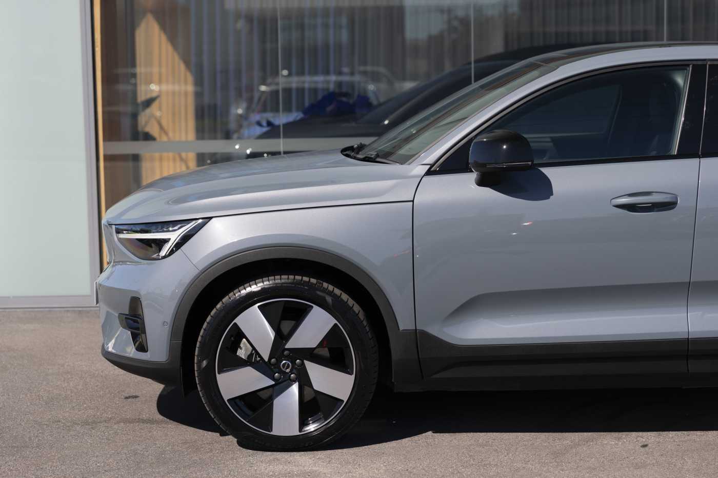 Volvo  C40 Recharge Ultimate, Twin Motor, Electric