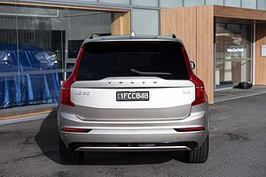 Volvo  XC90 Recharge Ultimate, T8 eAWD Plug-in hybrid, Electric/Petrol, Dark, 7 Seats