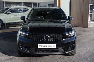 Volvo  XZ MY23 Ultimate B5 AWD Dark