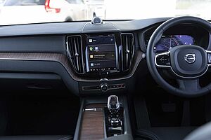 Volvo  XC60 Ultimate, B6 Mild Hybrid, Petrol, Dark