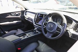 Volvo  XC60 Inscription, T5 AWD (187 kW)